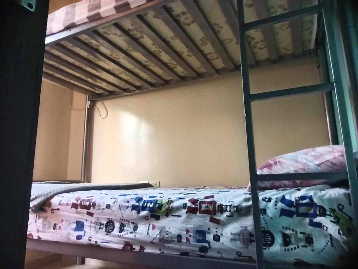 Moon Backpackers , Al Rigga , Partition For Couples And For Singles Apartment ดูไบ ภายนอก รูปภาพ